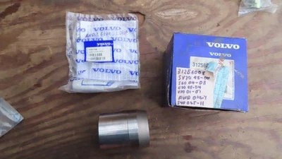 Volvo S60 V70 C70 V50 S40 V70XC GENUINE VOLVO 31256008 Angle Gear Collar Sleeve - Image 1 of 4