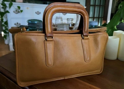 Винтажный 1970-х тренер тонкий чехол компактный кожаный верхняя ручка сумочки сделано в Нью-Йорке - Изображение 1 из 4