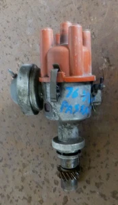 Volkswagen Passat 1976 Distributor - Picture 1 of 4