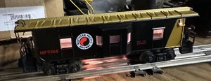 Lionel Northern Pacific Bay Window Caboose #6-9268 - O/O-27 - Brandneu in OVP - beleuchtet! - Bild 1 von 10