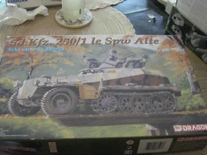 MIB Parts Sealed Sd.Kfz. 250/1 le Spw Alte-39-45 Series-Dragon -1/35 scale-1999 - Picture 1 of 2