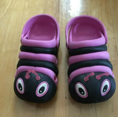 NIÑO PEQUEÑO/NIÑAS PEQUEÑAS Talla 12 - Sandalia Zuecos Playa Agua CATERPILLAR, Rosa Negro Foto 1 de 4