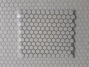 Hexagon White Matt (2.3cm x 2.3cm) 30cm x 26cm Mosaic Tile *FAST DISPATCH* - Picture 1 of 1