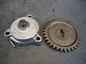 OIL PUMP SUZUKI DR250 82 16400-38200 19111 - Picture 1 of 4