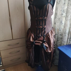 Karnevallskostüm Gr. 44 in einem neuwertigen Zustand mit Bollero - Bild 1 von 6