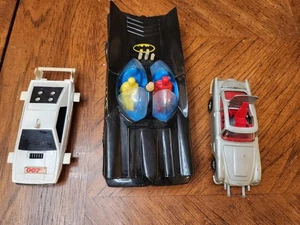 Vtg Vehicles; corgi 007 Aston Martin DB5 Car, Plastic Batman Car, 007 Car - Picture 1 of 10