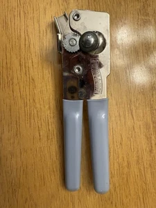 Vintage Swing-A-Way Swing Away Can Opener BLUE Grip Handle USA Kitchen - Picture 1 of 11