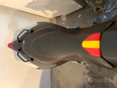 Rivestimento sella APRILIA DORSODURO 1200 750 - Изображение 1 из 2