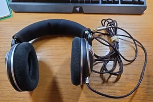 Sennheiser HD 599 SE Around Ear Open Back Kopfhörer gebraucht guter Zustand - Bild 1 von 14
