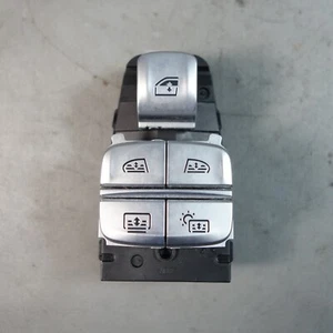 2019-2025 BMW G07 X7 G16 8-Series 4dr Rear Window and Sunshade Switch Button OEM - Picture 1 of 4