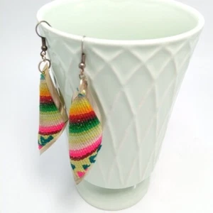 Western Cowgirl Wool & Alpaca Silver Set Earrings Boho Aztec Pattern Handmade - Picture 1 of 6
