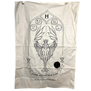 Harry Potter New York Hogwarts Tea Towel Broadway Store Exclusive27.5"x 19.5 NEW - Picture 1 of 4