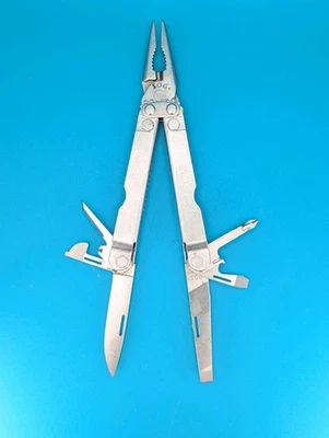 SOG Specialty Knives & Tools Multi Tool Lynnwood WA USA - Image 1 of 4