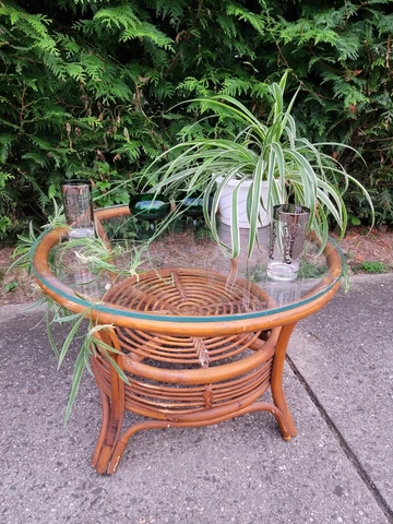 Coffee Table Round Vintage Bamboo Frame Glass Top Rattan Vtg Side Table Cover