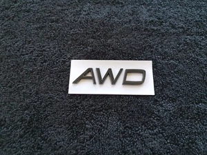 Calcomanía emblema insignia maletero trasero Volvo AWD negro brillante estilo OEM emblema XC40 XC60 XC90 - Imagen 1 de 4
