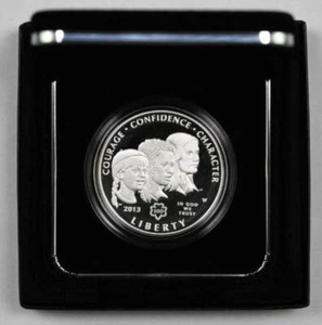 2013 Girl Scouts Commemorative Proof Silver Dollar with US Mint Box & COA - Picture 1 of 3