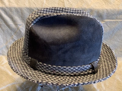 DE COLECCIÓN EVERON FEDORA TRILBY SOMBRERO LANA PATA DE GALLO Y GAMUZA GRIS 7 1/4 Hecho en Unión Foto 1 de 4