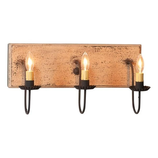 Luz de tocador en suero de leche Hartford - 3 luces Foto 1 de 1