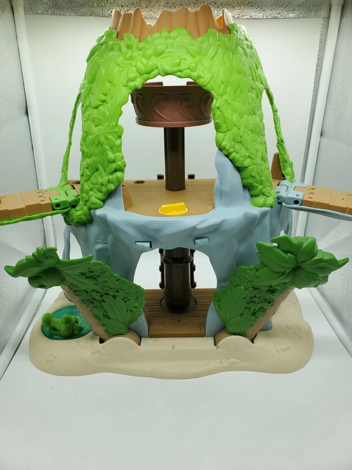 Disney Jake y los Piratas del País de Nunca Jamás mágico Tiki escondite puerta izquierda no se cierra Foto 1 de 3