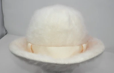 Womens Kangol Angora Hat • Fedora Off White Furgora England OSFA 21" Daniella - Image 1 of 4