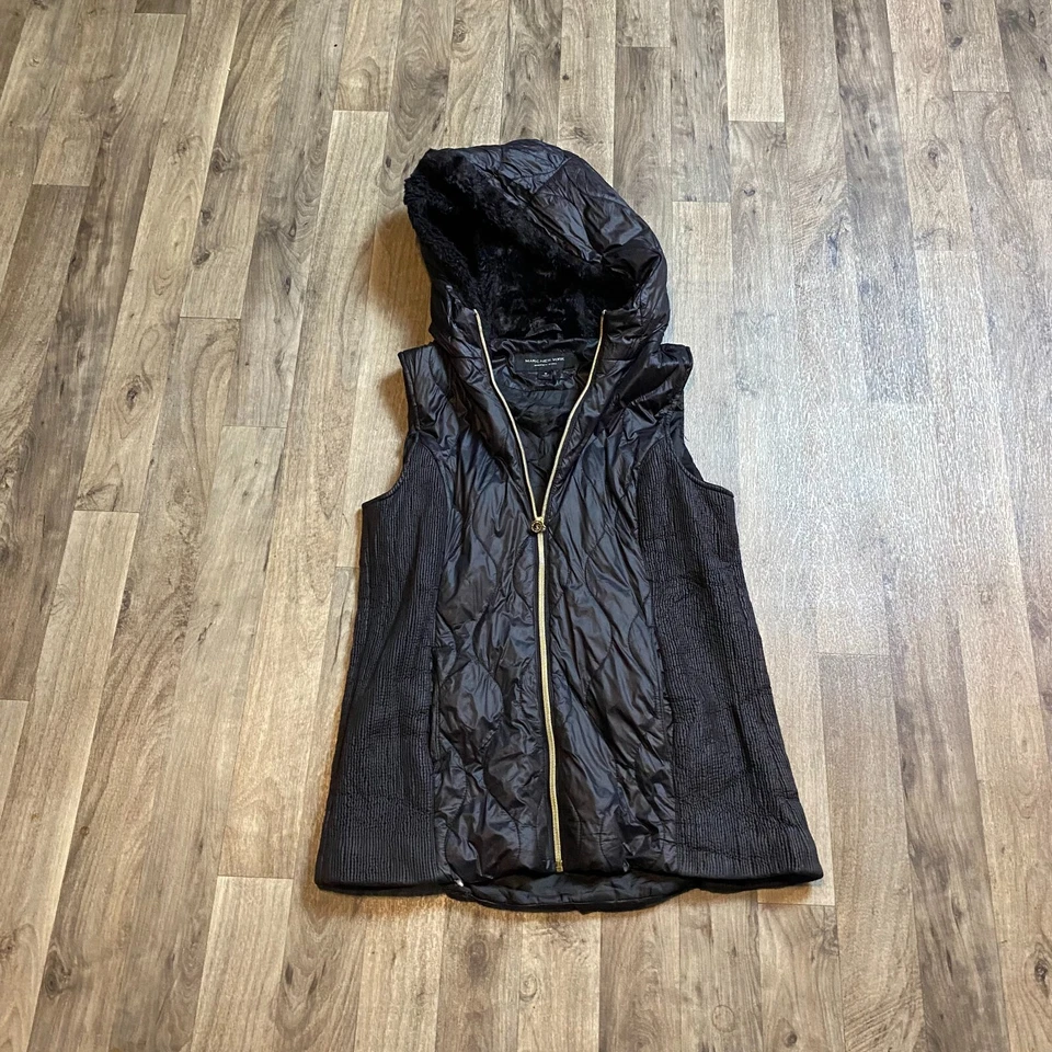 Chaleco Marc New York Negro Puffer Polar Capucha Cremallera Frontal Talla Mediana Negro Foto 1 de 4