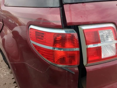 Luz trasera lateral izquierda Saturn Outlook 2007 conductor OEM MI007 Foto 1 de 3