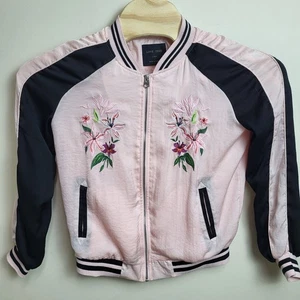Chaqueta Bomber Love Tree Juniors Grande Floral Bordada Rosa Negra Cremallera Completa - Imagen 1 de 8