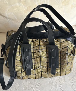Patrizia Luca Handtasche Geldbeutel gold schwarz leicht geliebt - Bild 1 von 8