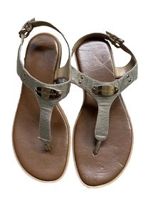 Sandalia plana Michael Kors Mk Plate Thong para mujer oro pálido con correa trasera talla 9M de colección - Imagen 1 de 20