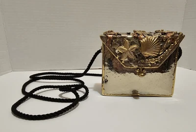 Vintage RARE Metal Artisan Minaudiere Seashell Purse/Clutch; Gold/Copper Tone - Image 1 of 4