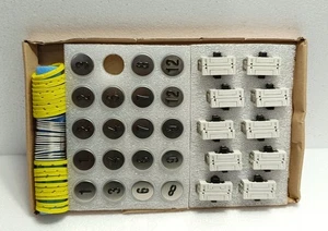NUEVO DMG Juego de Botones de Elevador 24V LED ROJO 1–9 y 12 | Panel de Elevación | Nuevo Stock - Imagen 1 de 12