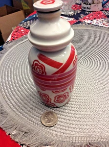 Classic - Kikkoman Plum Wine- Japanese ceramic bottle & top-6" tall-original tag - Picture 1 of 8