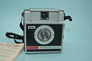 Kodak Brownie Fiesta Camera 1960s with insert for Decor - Picture 1 of 4