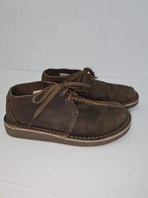 Boys Clarks Desert Trek Original Brown Leather Shoes Size 3.5 W - Image 1 of 4