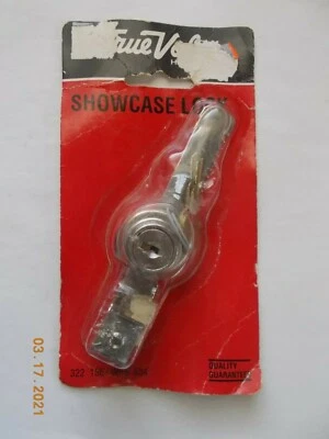 True Value Showcase Lock 322 156 with 2 Brass Keys, New in Worn Package - Image 1 of 4