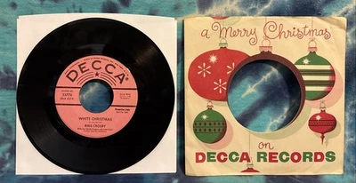 Bing Crosby 45 White Christmas / God Rest Ye Merry Gentlemen PROMO - Image 1 of 4