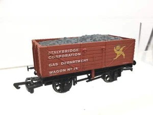 Dapol OO Gauge 7 Plank Wagon Stalybridge Corporation 18 (Warley 2004) - Foto 1 di 2