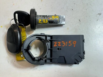 Chevrolet Suburban 1500 2007-2008 bloqueo de encendido con llave e inmovilizador OEM 15845229 Foto 1 de 3