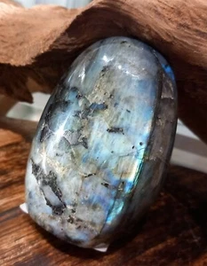 Beautiful Labradorite freeform (FF6) - Picture 1 of 2