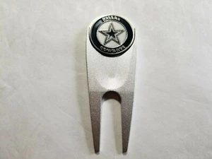 Golf/ Dallas Cowboys Double Sided Ball Marker with Divot Tool - New!! - Picture 1 of 2