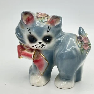 Vintage Blue Cat Figurine w/ Bow & Flowers 3" Tall- pos. Josef Originals ‘Puff’? - Picture 1 of 10