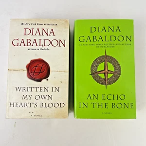 2 Book Lot of Outlander Novels by Diana Gabaldon: An Echo in the Bone & Written - Bild 1 von 9