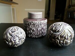 Set Of 3 pieces purple  Ceramic Home Decor.