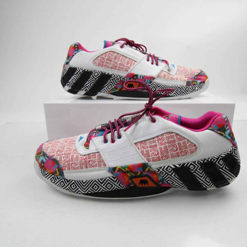 adidas Basketball Shoe Men's White/Multicolor Used - Image 1 of 1