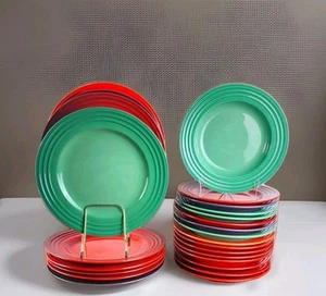 LE CREUSET Cerise-Cherry, Purple, Fennel-Rosemary, Flame-Volcanic Orange, Plates - Picture 1 of 29