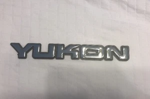 2000-06 GMC YUKON CHROME DOOR EMBLEM - Bild 1 von 2