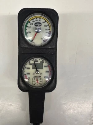 Manómetro Dacor con profundidad Foto 1 de 4