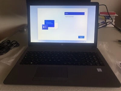 HP 250 G7 15,6" (Intel Core i3-8130U 8GB RAM, 256GB SSD) Laptop - Grigio - Immagine 1 di 3