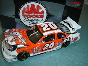 TONY STEWART 2001 HOME DEPOT COCA COLA POLAR BEAR MAC TOOLS ACTION 1/24 DIECAST - Picture 1 of 4