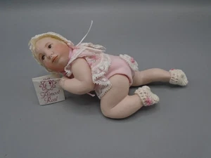 Muñeca bebé de porcelana Maree Massey 1993 *casi real* *Bydie Bye* artista australiano - Imagen 1 de 9